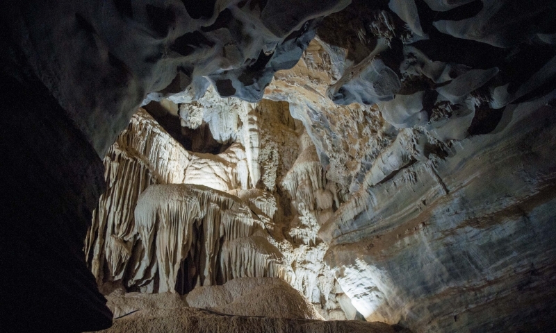 Resgate de Litotipo e Espeleotemas em Cavernas Carbonáticas, Matozinhos  (MG)