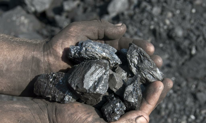 Carvão ativado colabora na limpeza