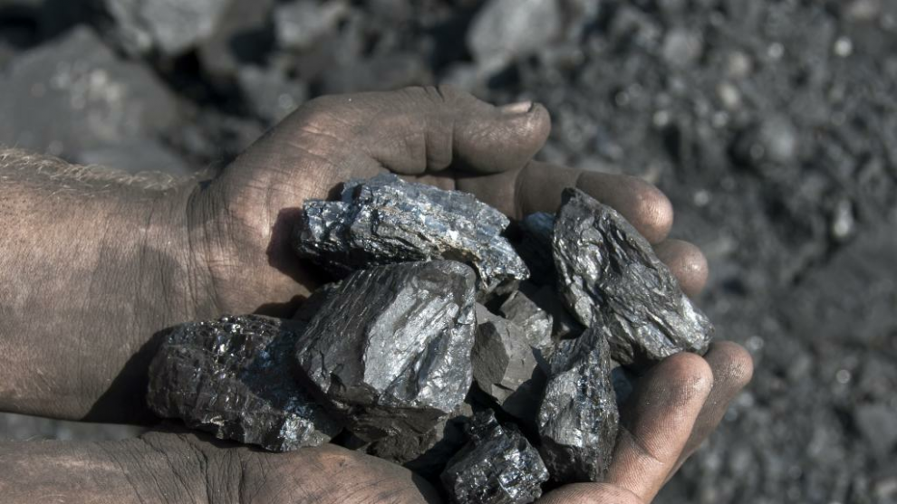 Carvão ativado colabora na limpeza