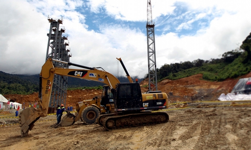 Equador descobre uma das maiores minas de ouro e prata do mundo