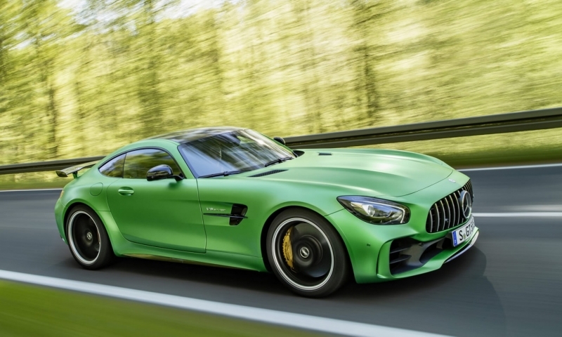 Mercedes investirá US$ 105 milhões na fabricação de veículos com 'aço verde'